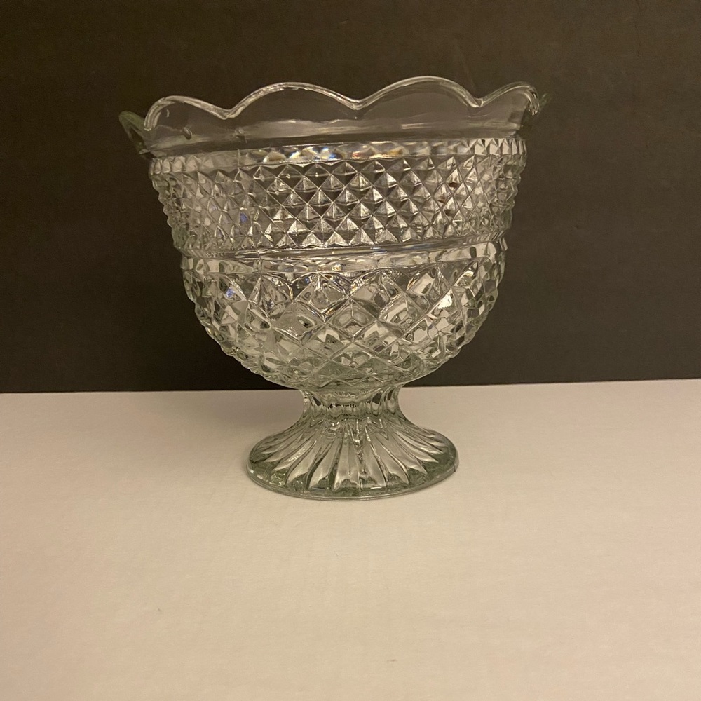 Vintage Anchor Hocking Centerpiece Bowl